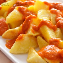 Ración papas bravas doble